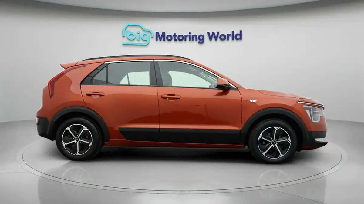2023-kia-niro-16-gdi-139bhp-hev-132kwh-big-7