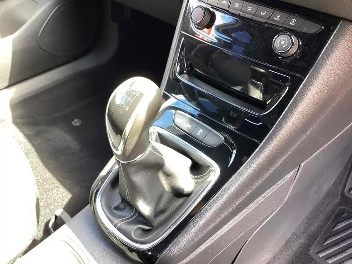 2017-vauxhall-astra-14i-16v-turbo-sri-vx-line-big-19