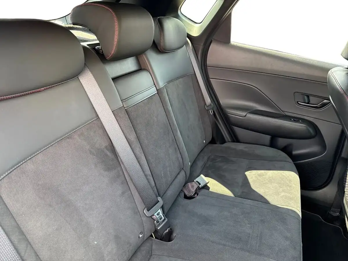 2024-hyundai-kona-10-t-gdi-n-line-s-120ps-big-10