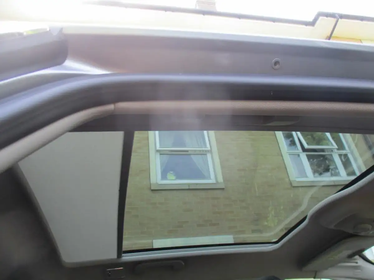 2018-citroen-c4-picasso-12-puretech-flair-big-45