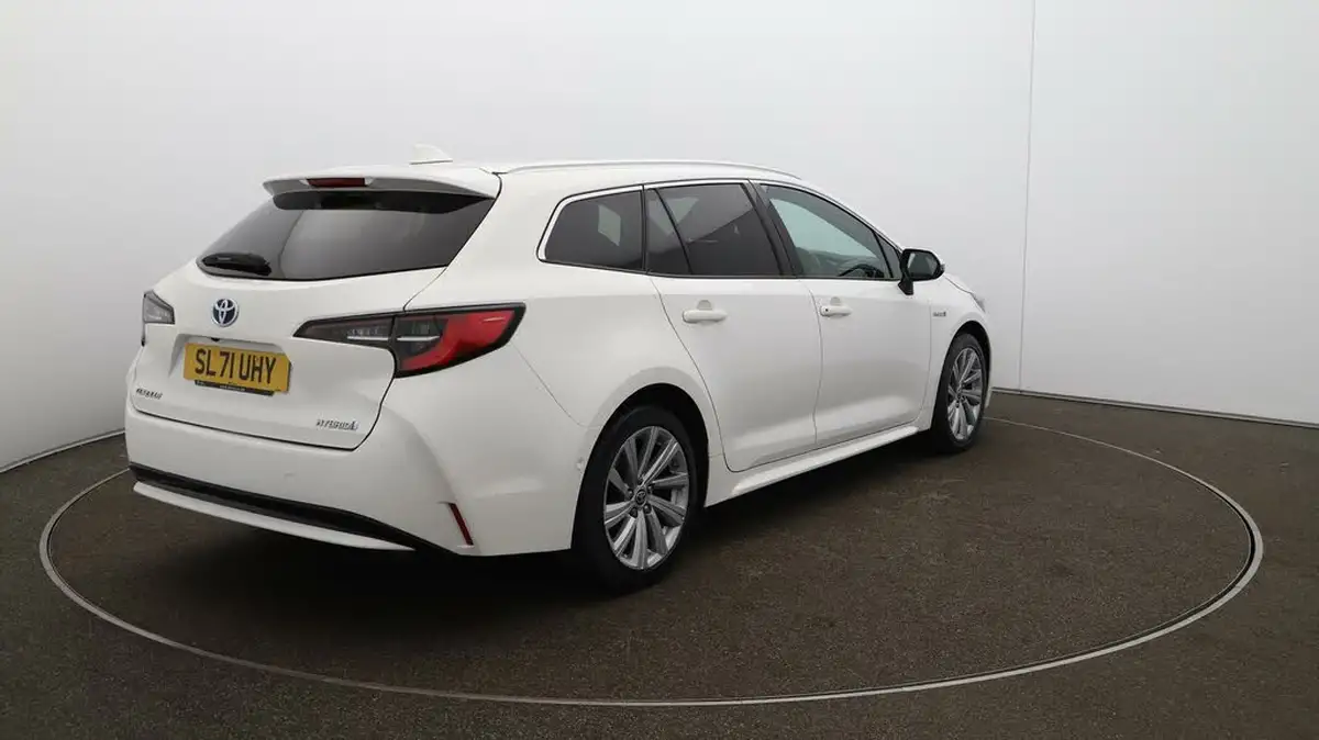 2021-toyota-corolla-18-vvt-i-design-trk-hatchback-5d-big-54