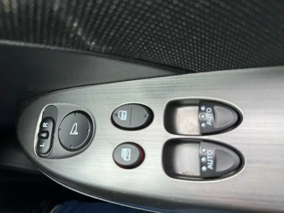 2011-honda-civic-14-type-s-i-vtec-i-shift-big-18