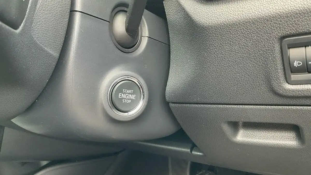 2024-skoda-fabia-10-tsi-colour-edition-116ps-big-22