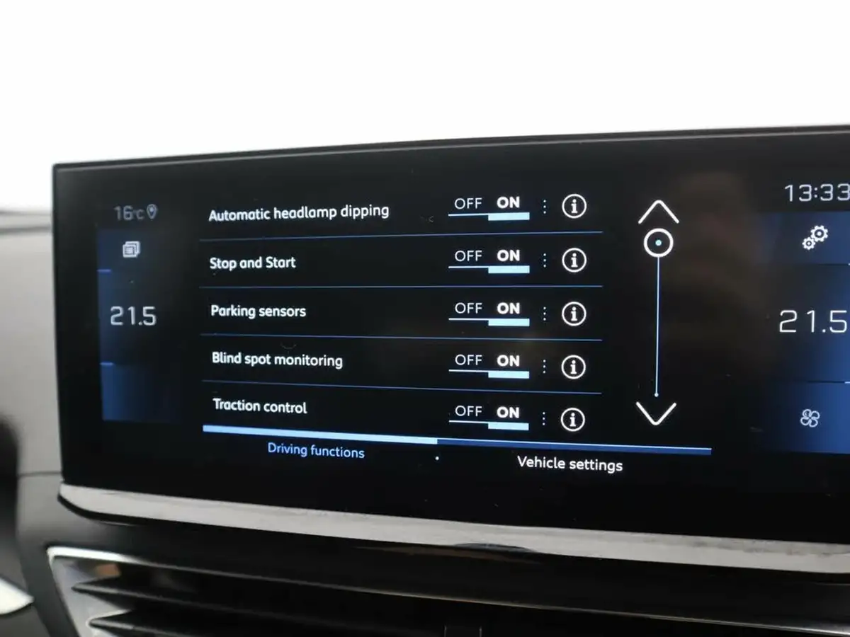 2021-peugeot-5008-suv-15-bluehdi-allure-big-20