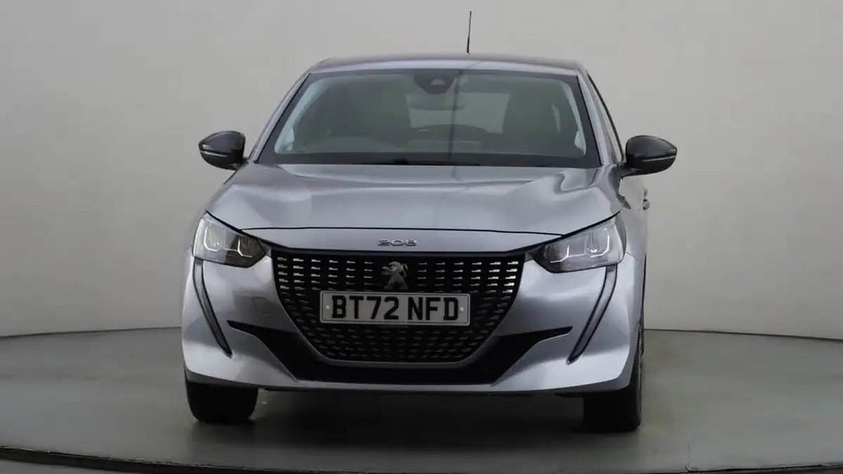 2022-peugeot-208-12-puretech-allure-premium-100ps-big-15