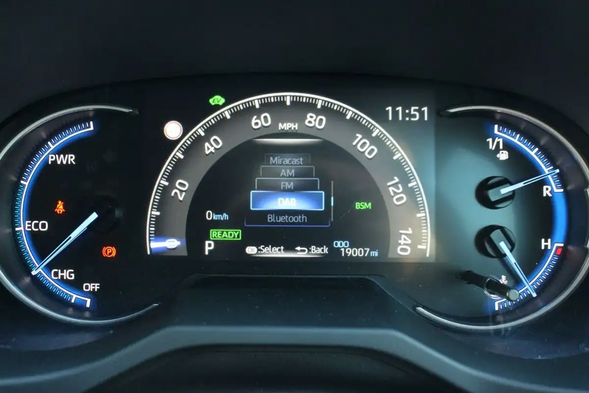 2021-toyota-rav4-25-vvt-i-black-edition-219bhp-big-21
