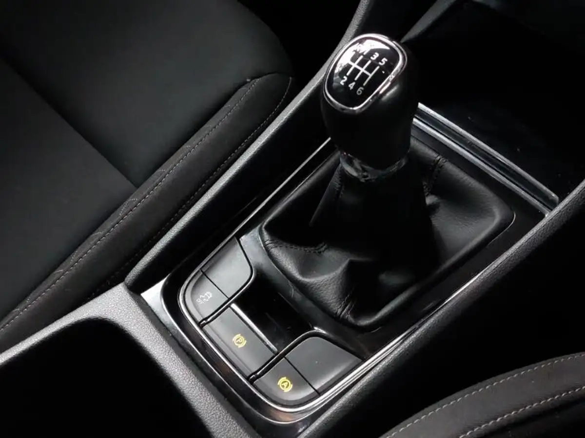 2019-skoda-karoq-10-tsi-se-big-16