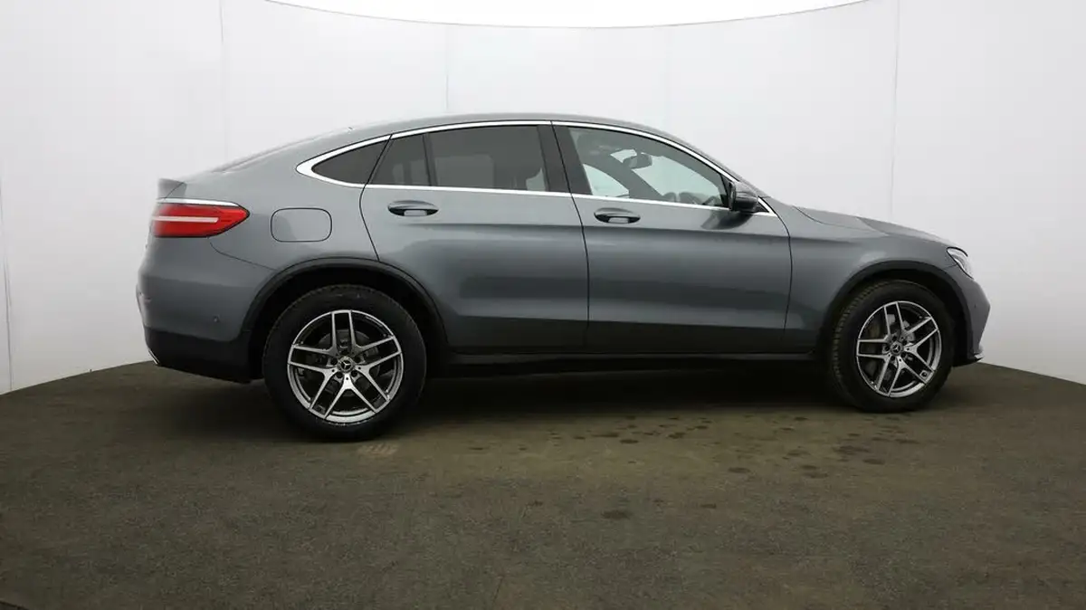 2018-mercedes-benz-glc-class-21d-glc220d-amg-line-ss-coupe-4d-big-54