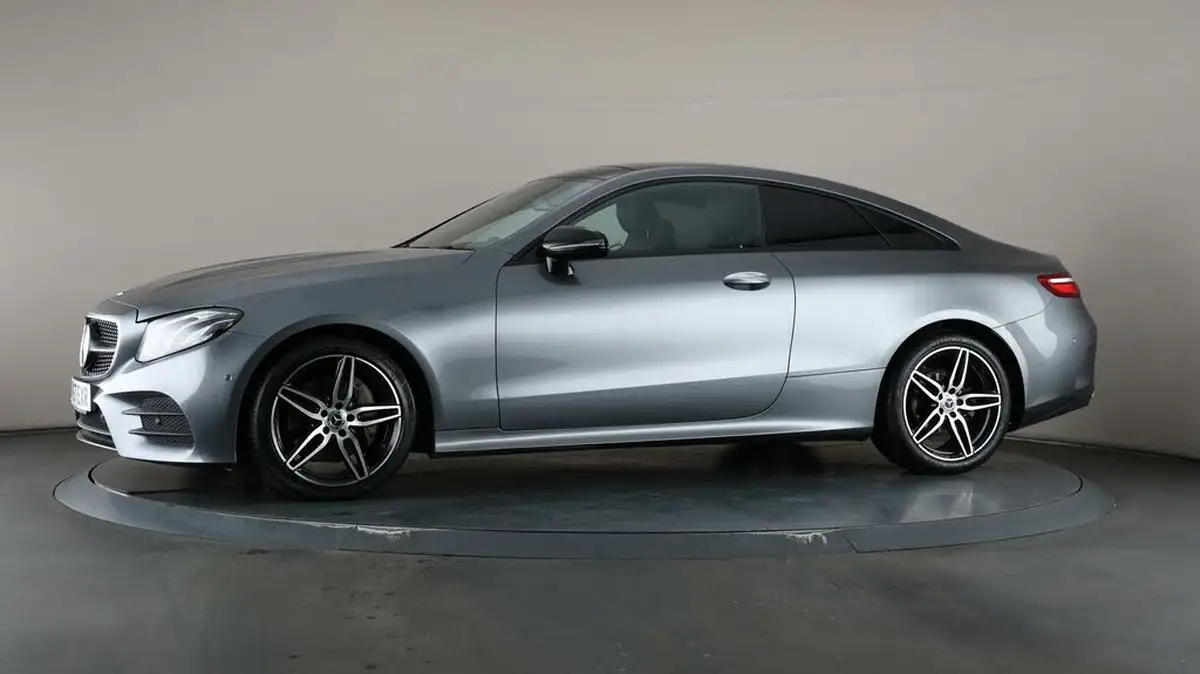 2017-mercedes-benz-e-class-20d-e220d-amg-line-premium-plusss-coupe-2d-big-40