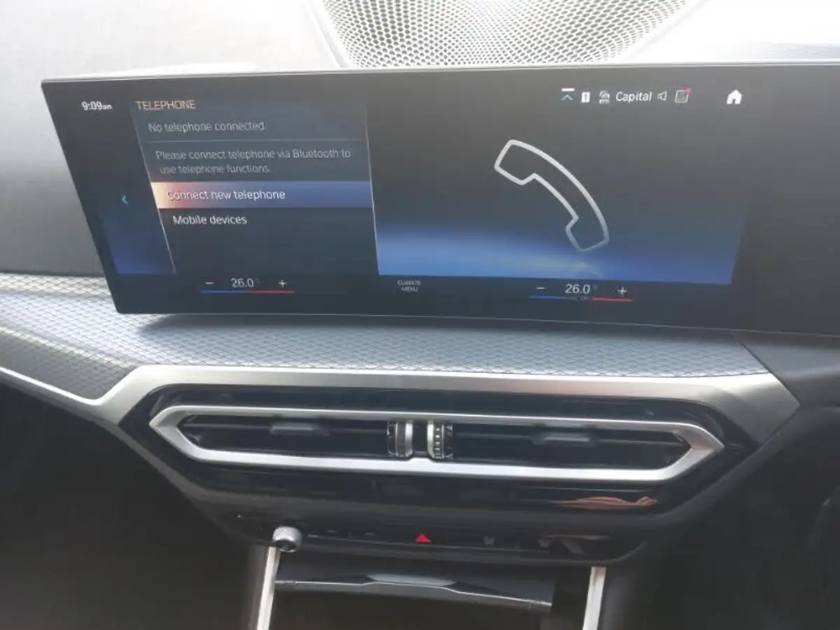 2024-bmw-3-series-20-320i-m-sport-touring-5d-big-18
