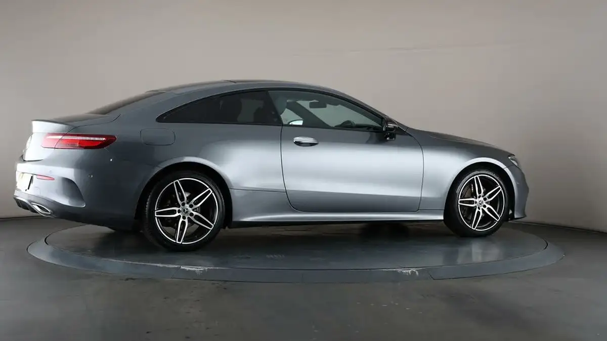 2017-mercedes-benz-e-class-20d-e220d-amg-line-premium-plusss-coupe-2d-big-64