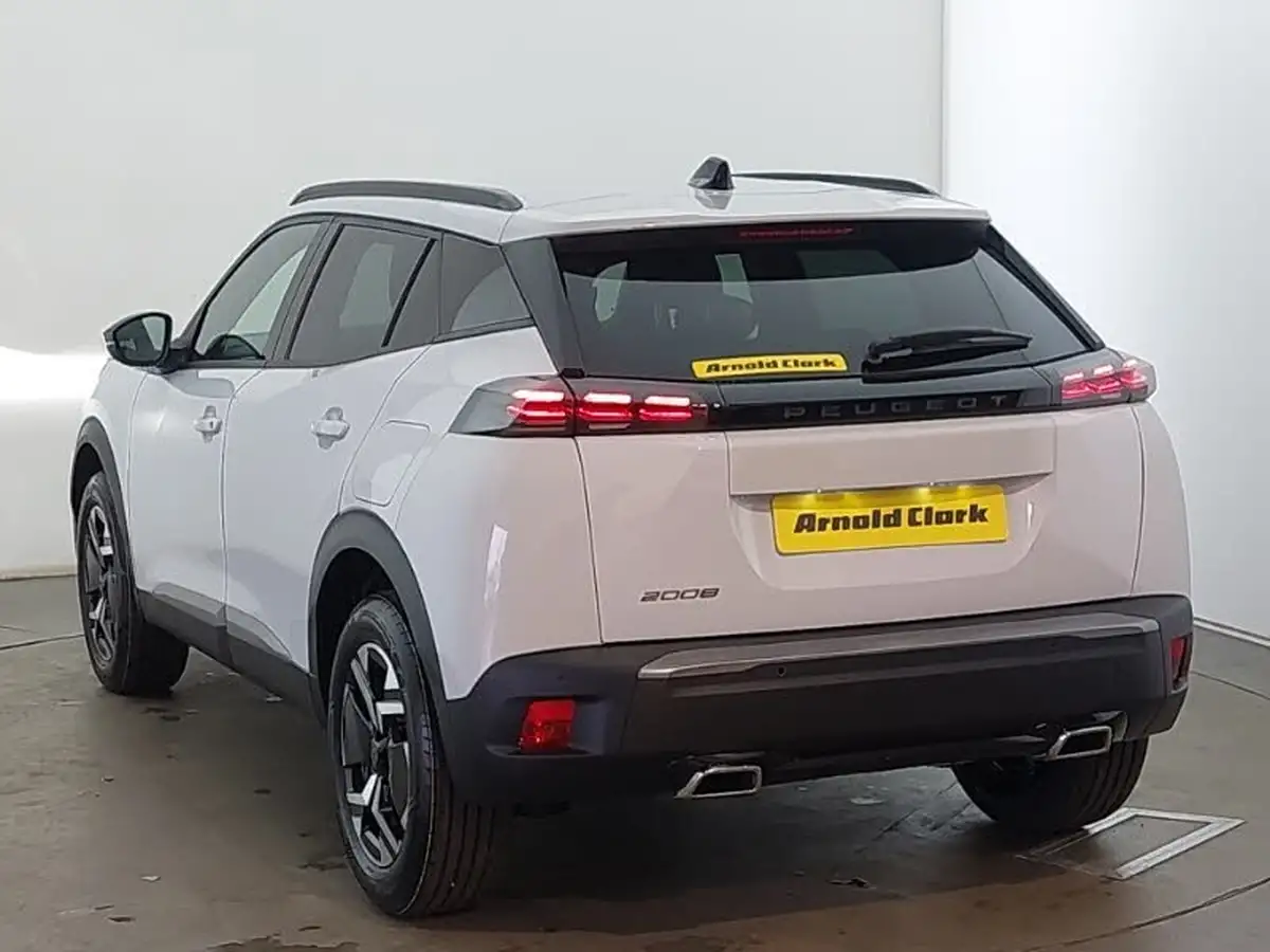 2024-peugeot-2008-suv-12-puretech-allure-130ps-eat8-big-1