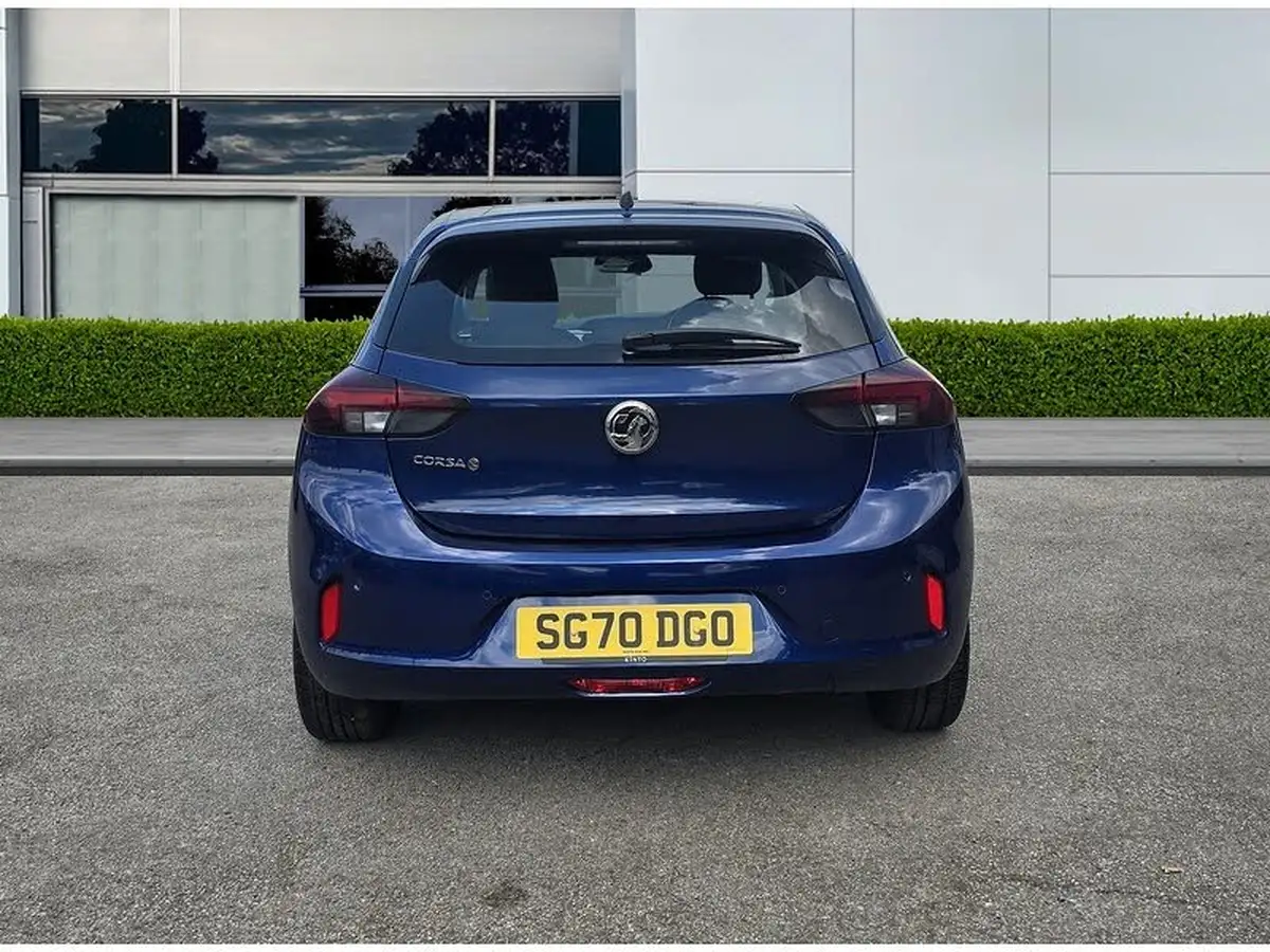 2020-vauxhall-corsa-e-se-nav-74kw-big-5