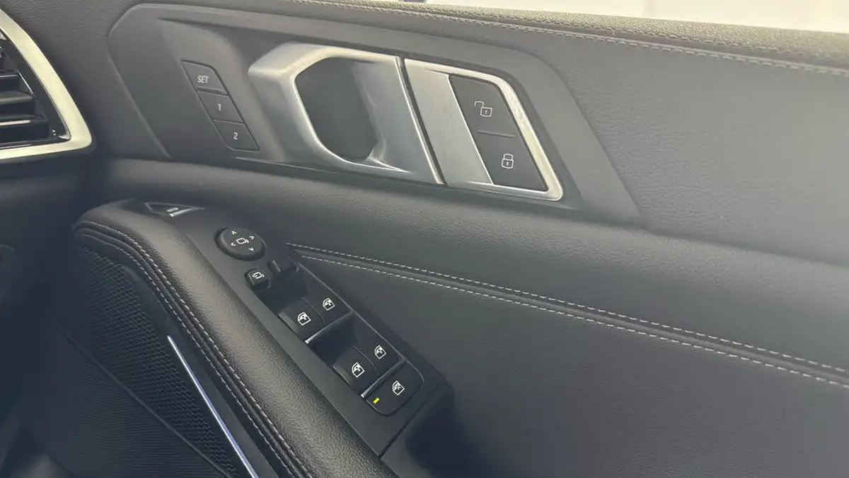 2020-bmw-x5-30-xdrive-45e-m-sport-big-22