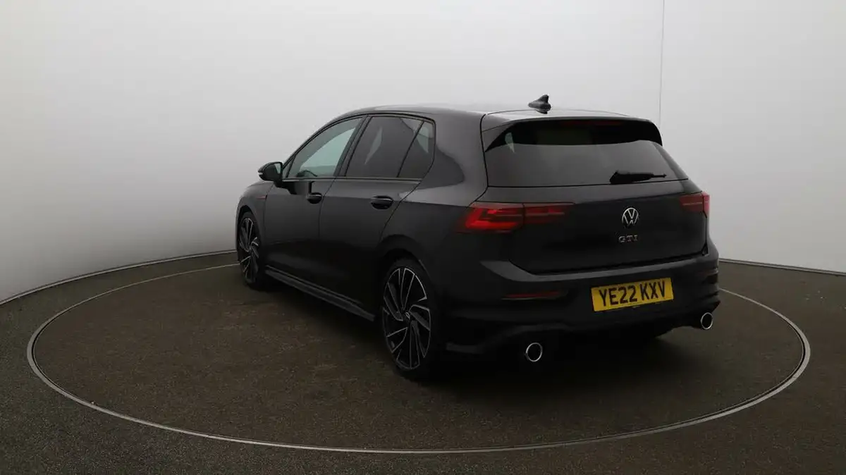 2022-volkswagen-golf-20-tsi-gti-dsg-big-62