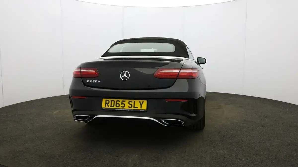 2019-mercedes-benz-e-class-20d-e220d-amg-line-cabriolet-2d-plus-big-62