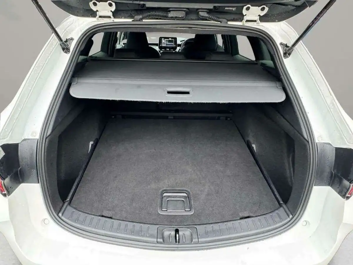 2021-toyota-corolla-18-vvt-i-icon-spare-wheel-touring-sports-5d-big-19