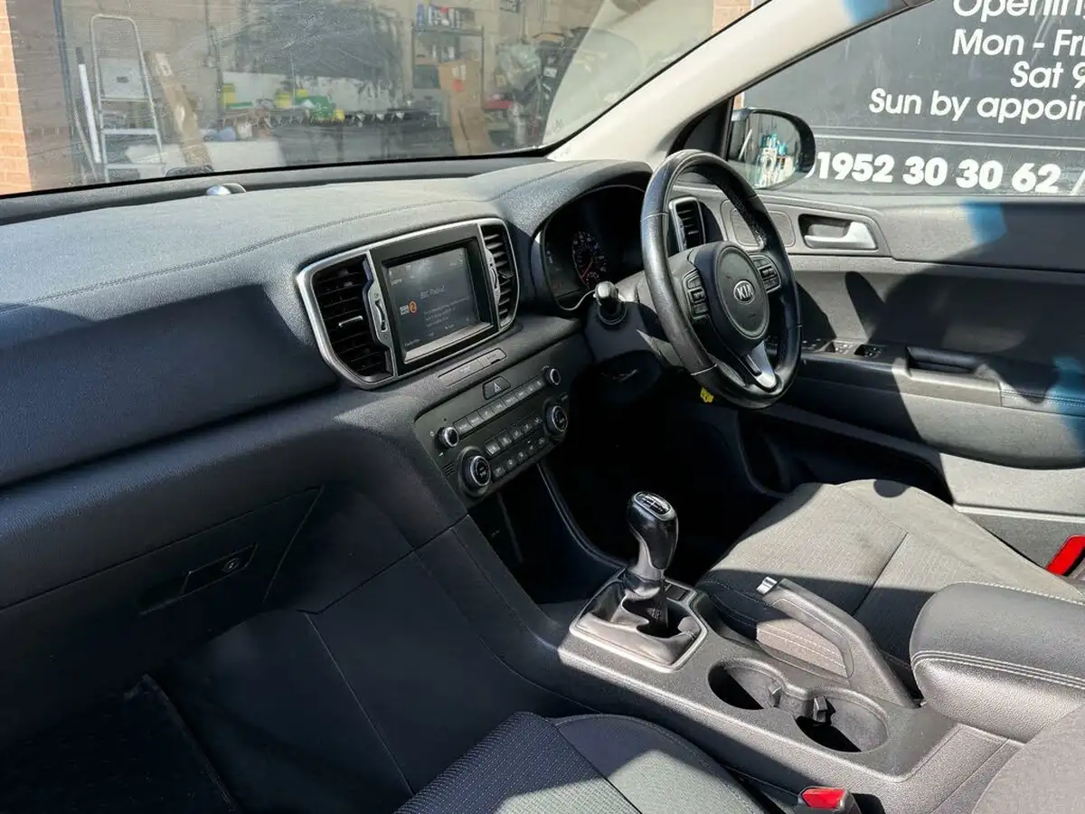 2018-kia-sportage-16-gdi-2-big-32