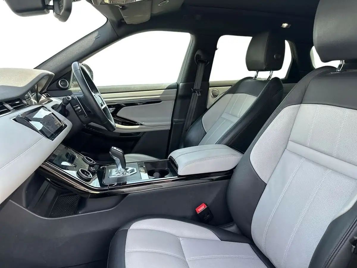 2022-land-rover-range-rover-evoque-15-p300e-r-dynamic-se-big-9