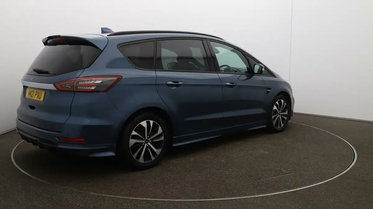 2021-ford-s-max-20-st-line-big-55