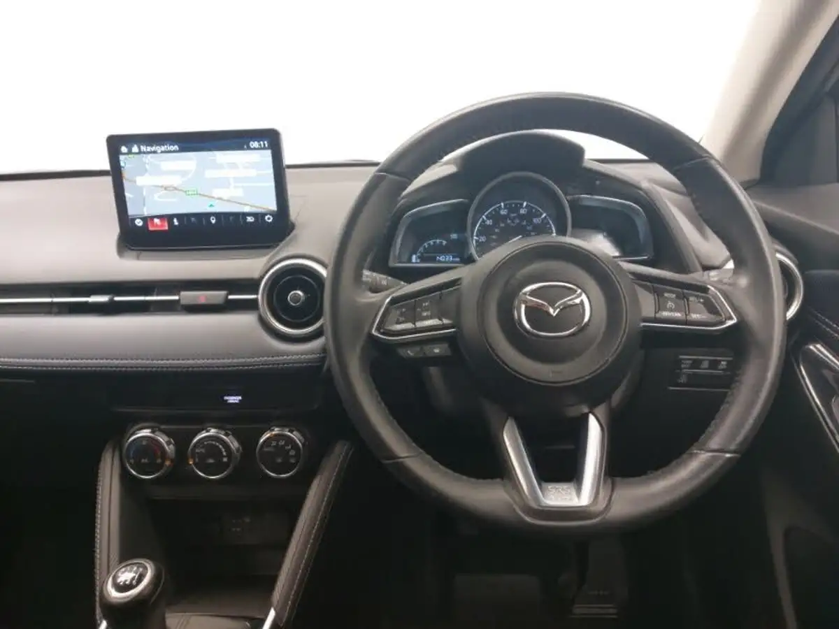 2022-mazda-mazda2-15-e-skyactiv-g-sport-big-6