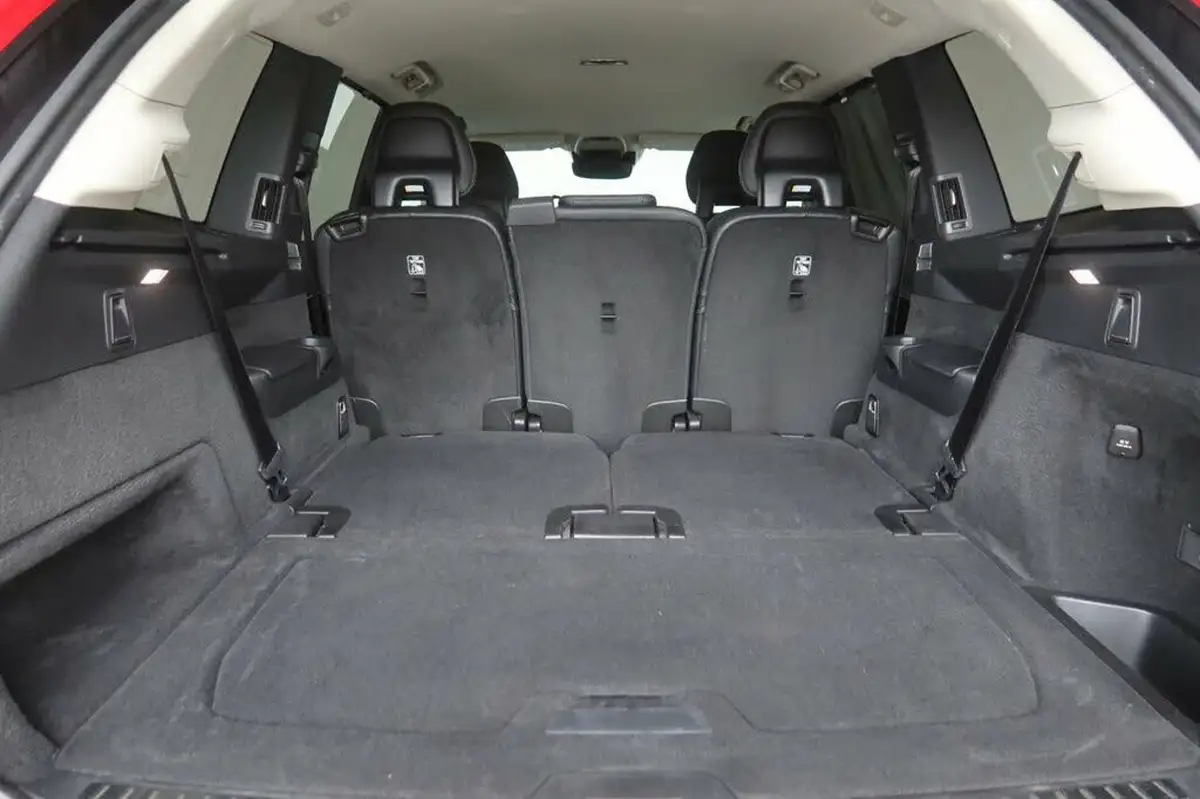2021-volvo-xc90-20-t8-inscription-390bhp-big-7