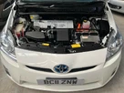 2011-toyota-prius-small-30