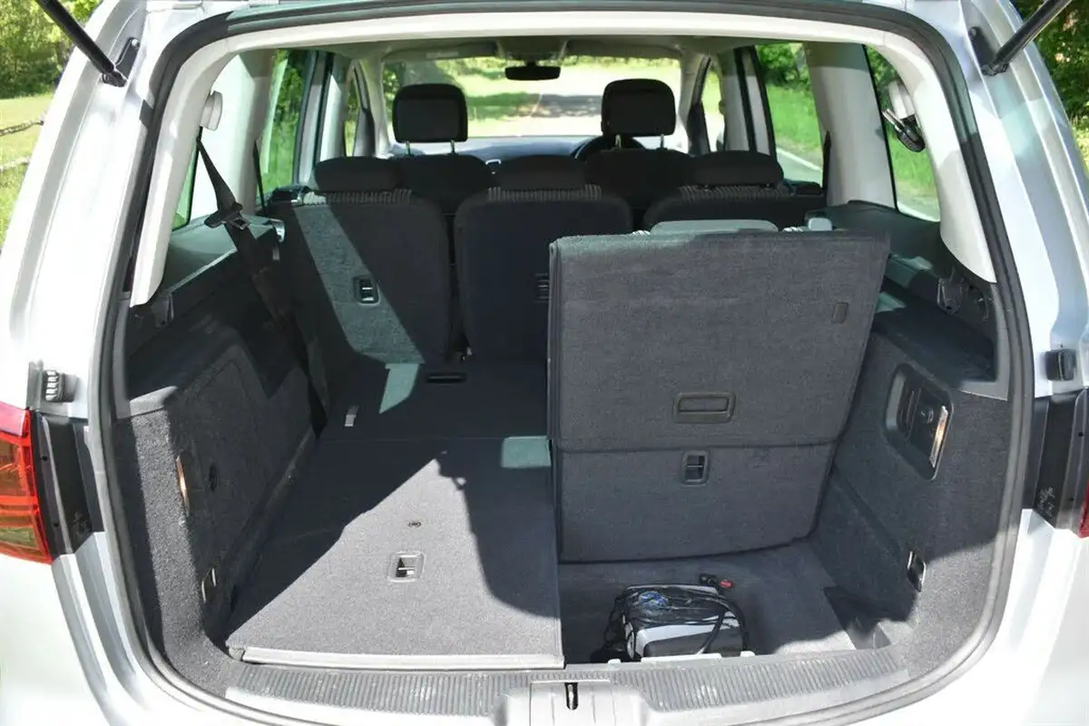 2017-seat-alhambra-20tdi-se-ecomotive-big-30