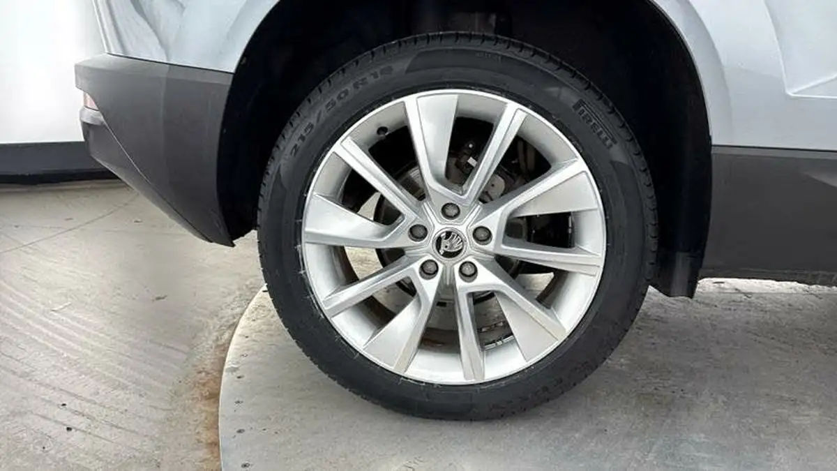2021-skoda-karoq-10-tsi-se-l-110ps-big-27