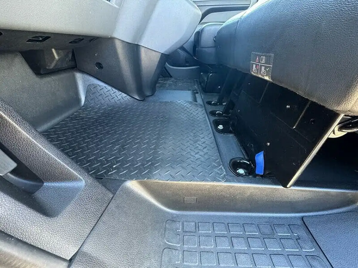 2021-peugeot-expert-20-bluehdi-professional-long-1400-eu6dt-panel-big-19