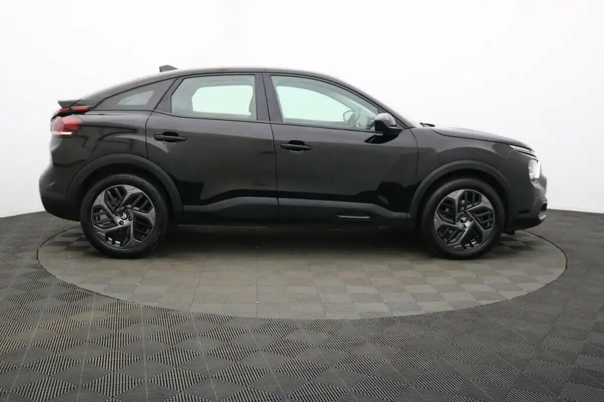 2023-citroen-c4-12-puretech-plus-big-1