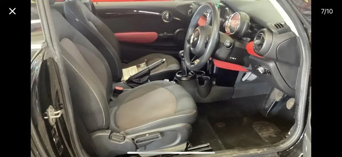 2015-mini-cooper-12-one-ss-3d-big-4