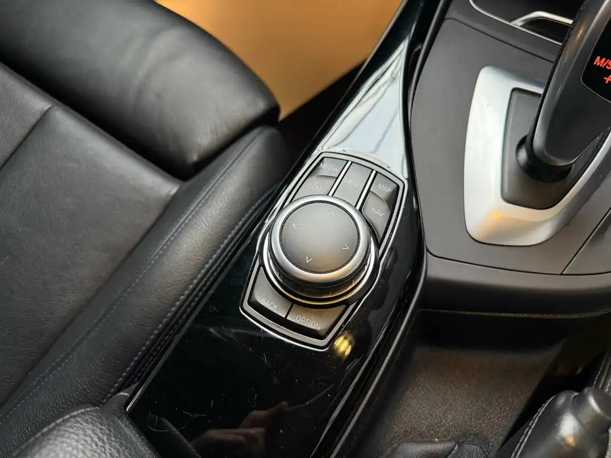 2019-bmw-1-series-20td-118d-m-sport-shadow-edition-5d-auto-big-27
