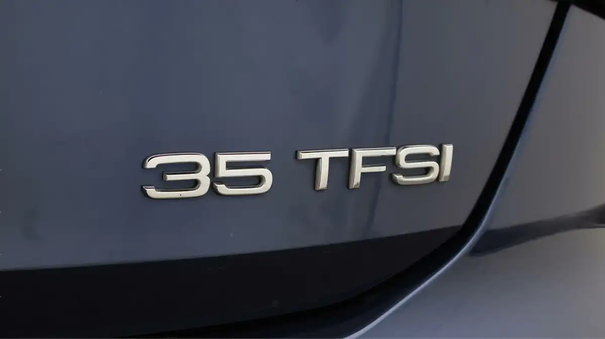 2023-audi-a3-15-35-tfsi-s-line-sportback-5d-big-22