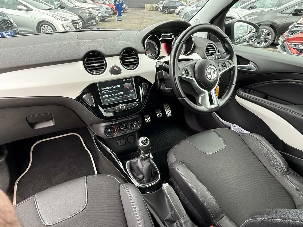 2016-vauxhall-adam-12i-vvt-16v-energised-big-9