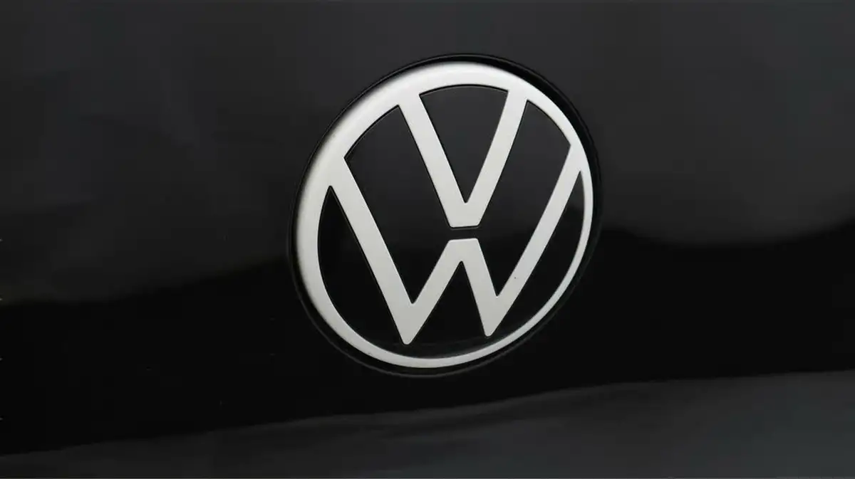 2020-volkswagen-id3-e-life-big-22