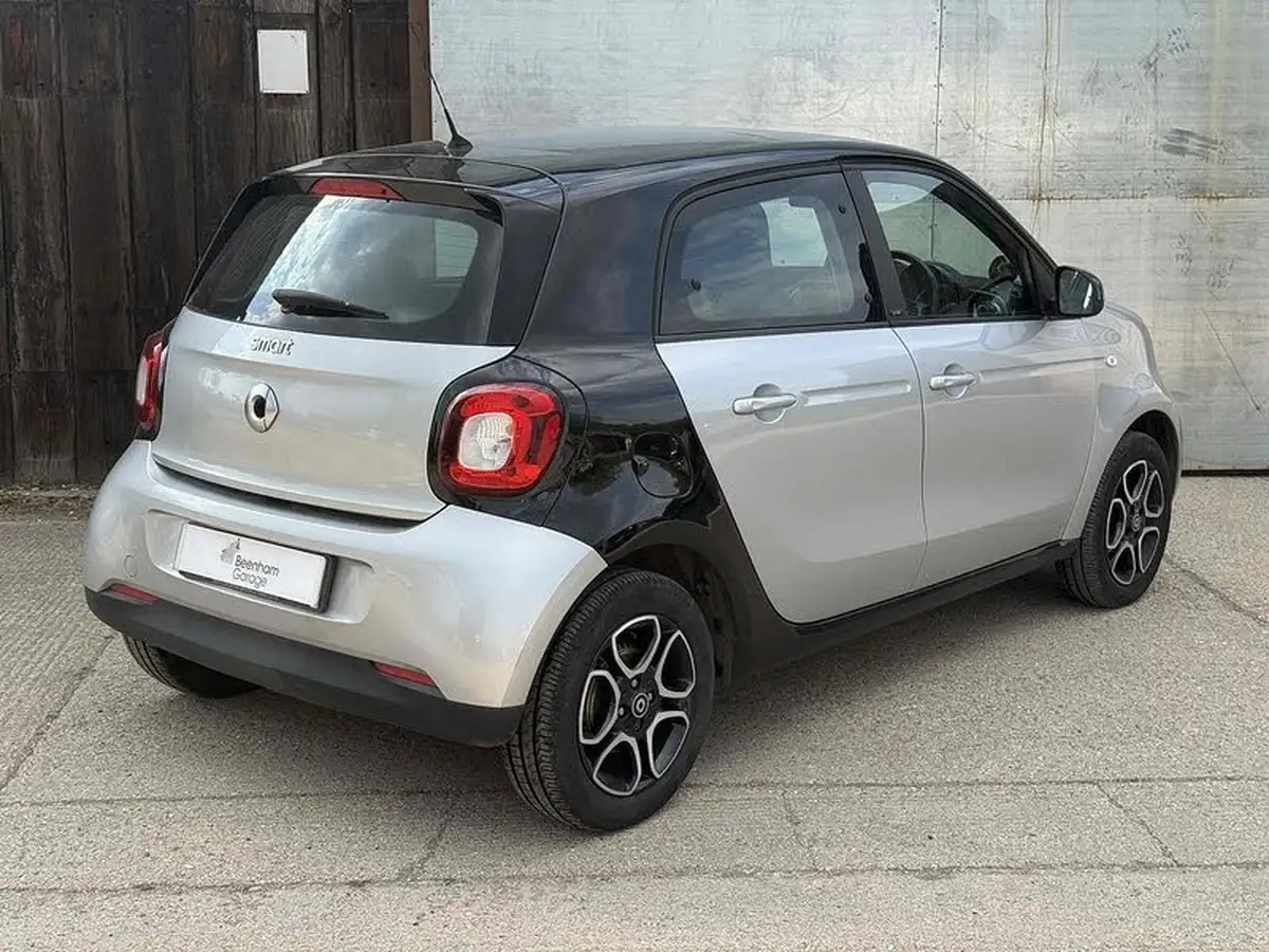2015-smart-forfour-10-prime-ss-big-5
