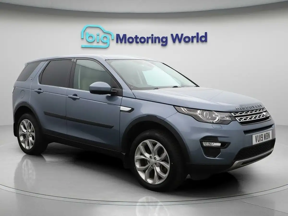 2019-land-rover-discovery-sport-20sd4-hse-big-0