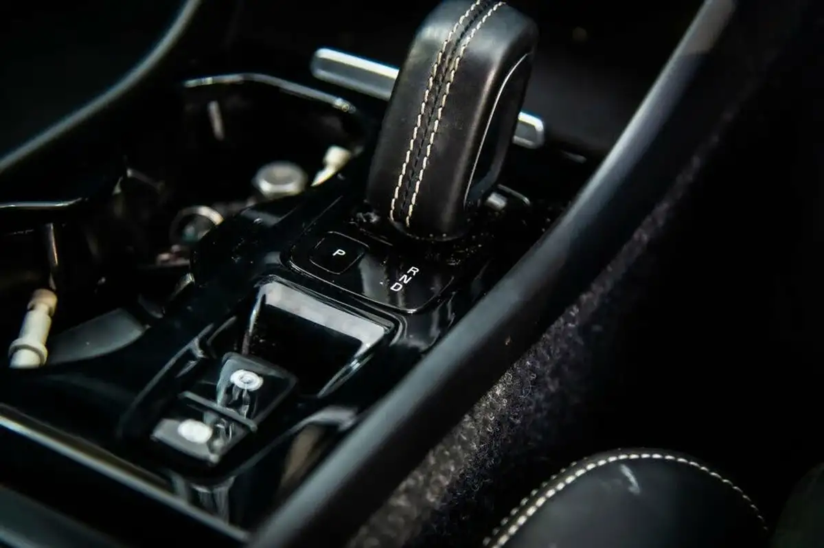 2021-volvo-xc40-15-t3-r-design-161bhp-auto-big-7