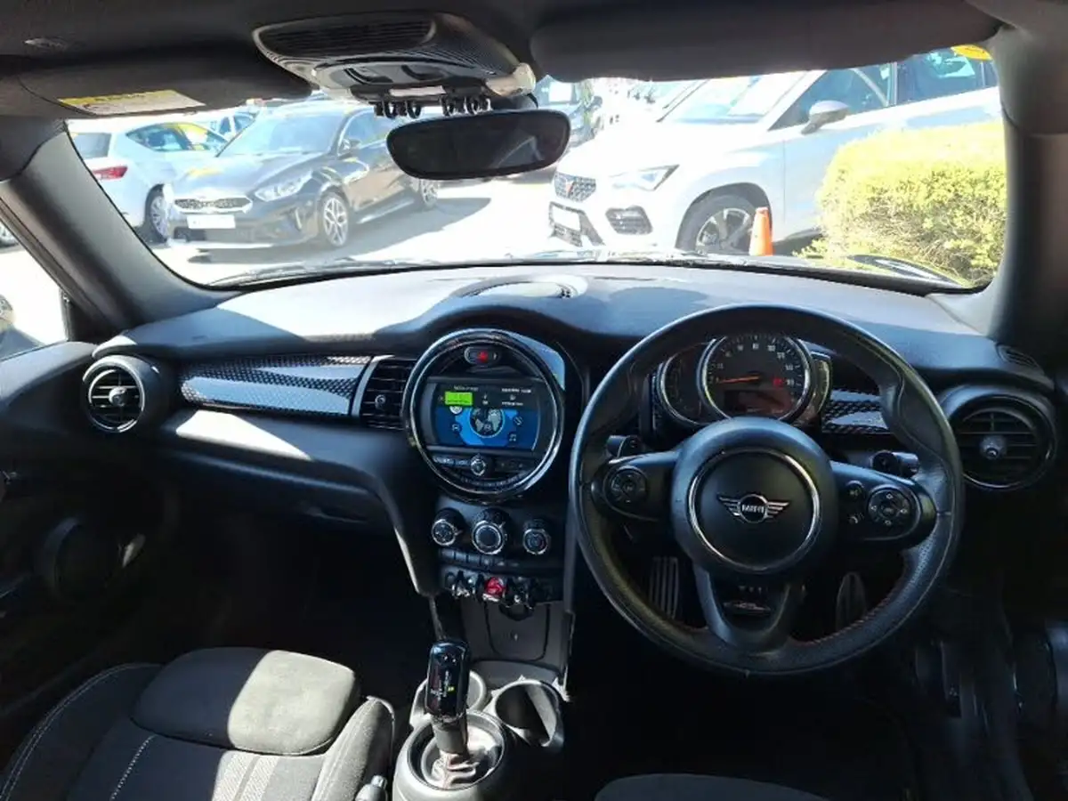 2019-mini-cooper-20-cooper-s-sport-189bhp-hatchback-3d-auto-big-2