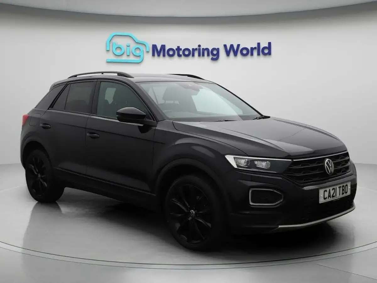 2021-volkswagen-t-roc-15-tsi-black-edition-dsg-big-0