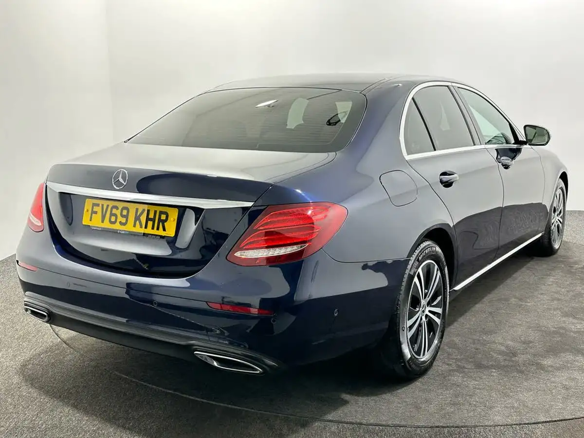 2019-mercedes-benz-e-class-20d-e220d-se-premium-saloon-4d-plus-big-7
