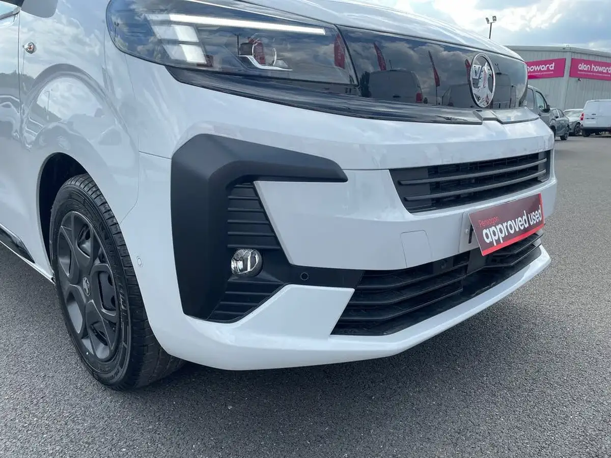 2024-vauxhall-vivaro-15td-xl-pro-big-33