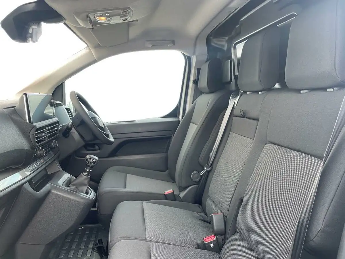 2024-vauxhall-vivaro-15td-xl-pro-big-9
