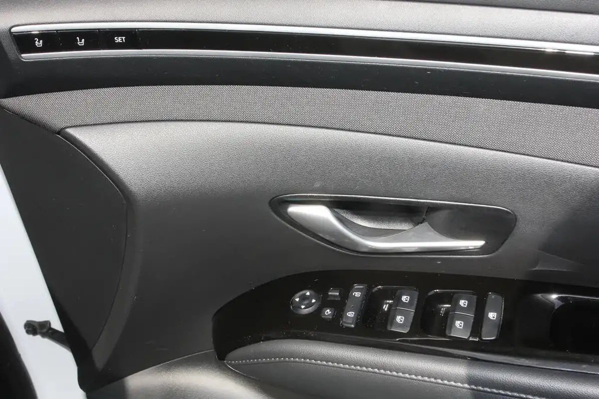 2021-hyundai-tucson-16-t-gdi-ultimate-230ps-hybrid-auto-big-26