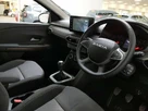2024-dacia-sandero-stepway-10-tce-extreme-90bhp-small-10