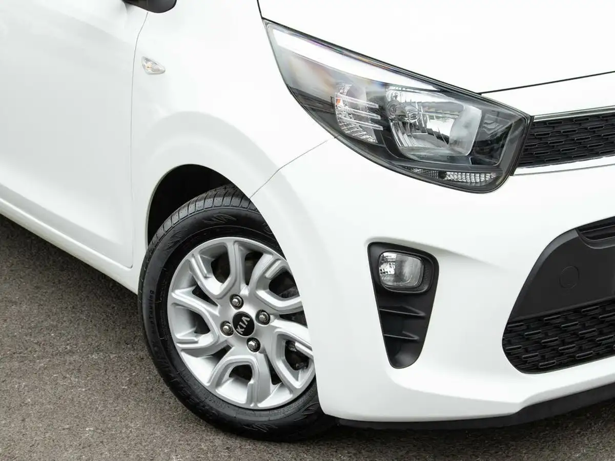 2017-kia-picanto-125-2-big-10