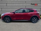2022-ford-focus-small-14