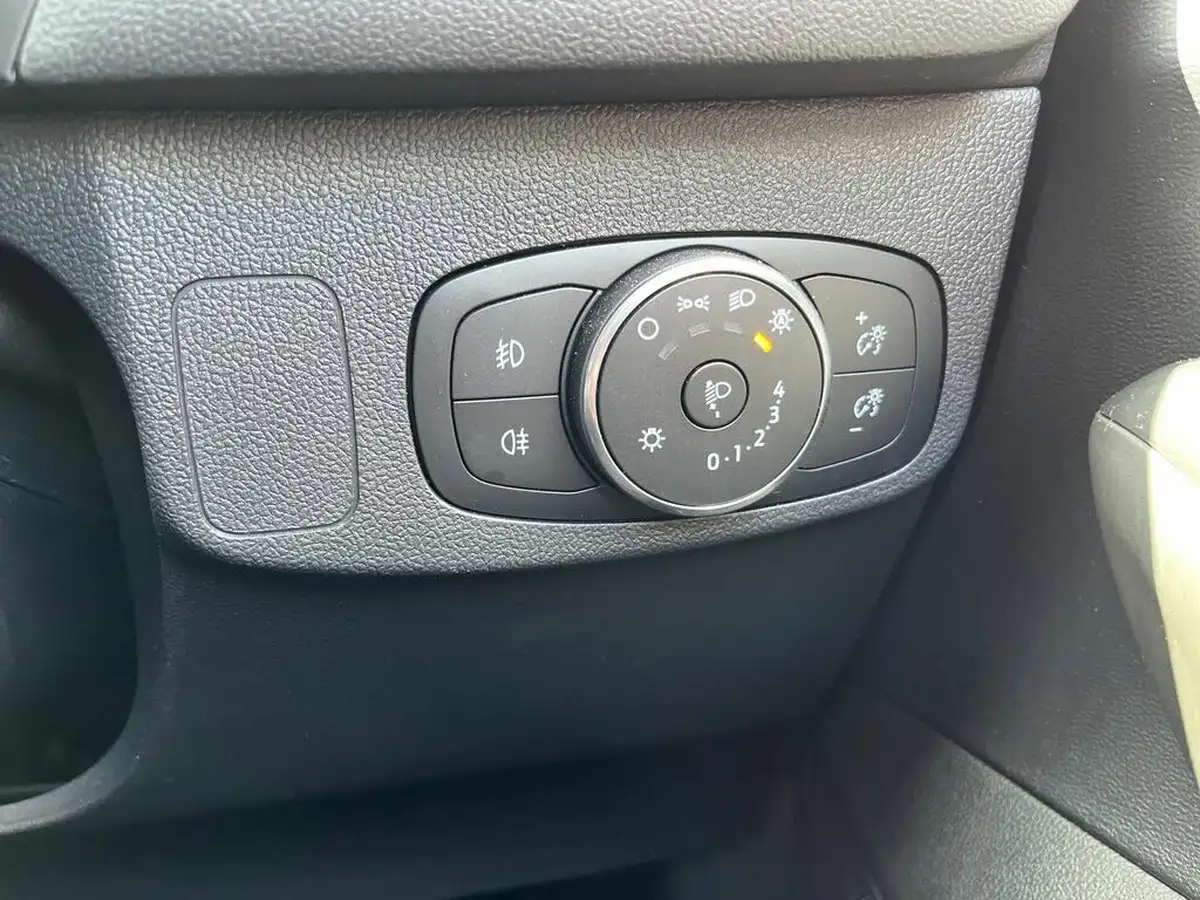 2022-ford-focus-big-27