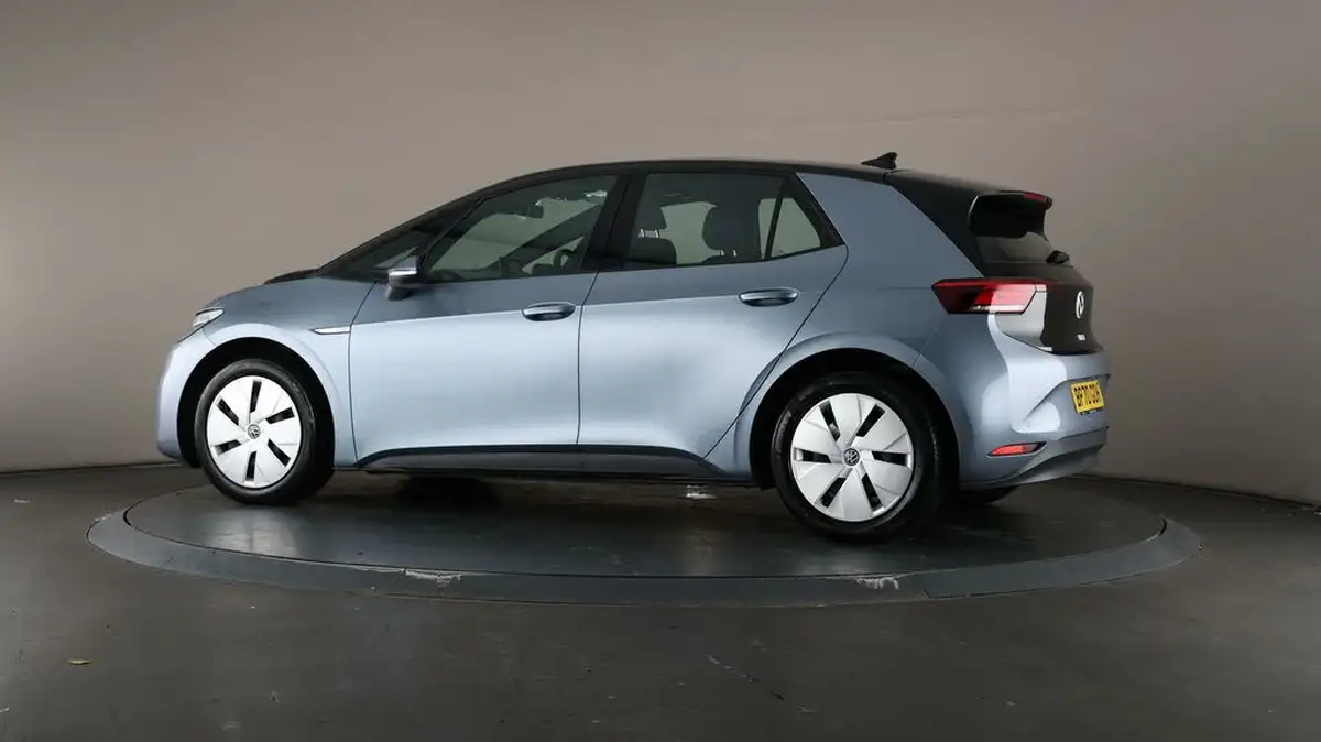 2020-volkswagen-id3-e-life-big-76